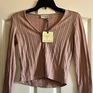 NWT Dress Forum Womens Button Up Cropped Sweater‎ Top Size Small